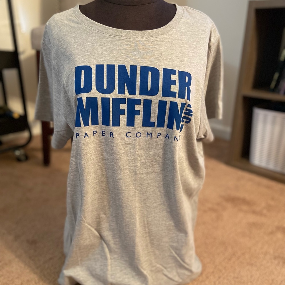 NWT Dunder Mifflin Paper Co Women’s 2XL T-Shirt